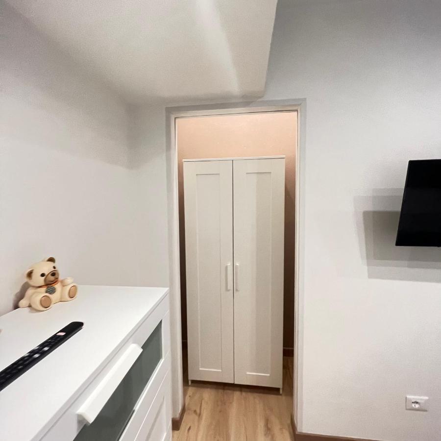 Alla Scalinata Del Teatro Rossetti Confort Suites Parcheggio Trieszt Kültér fotó