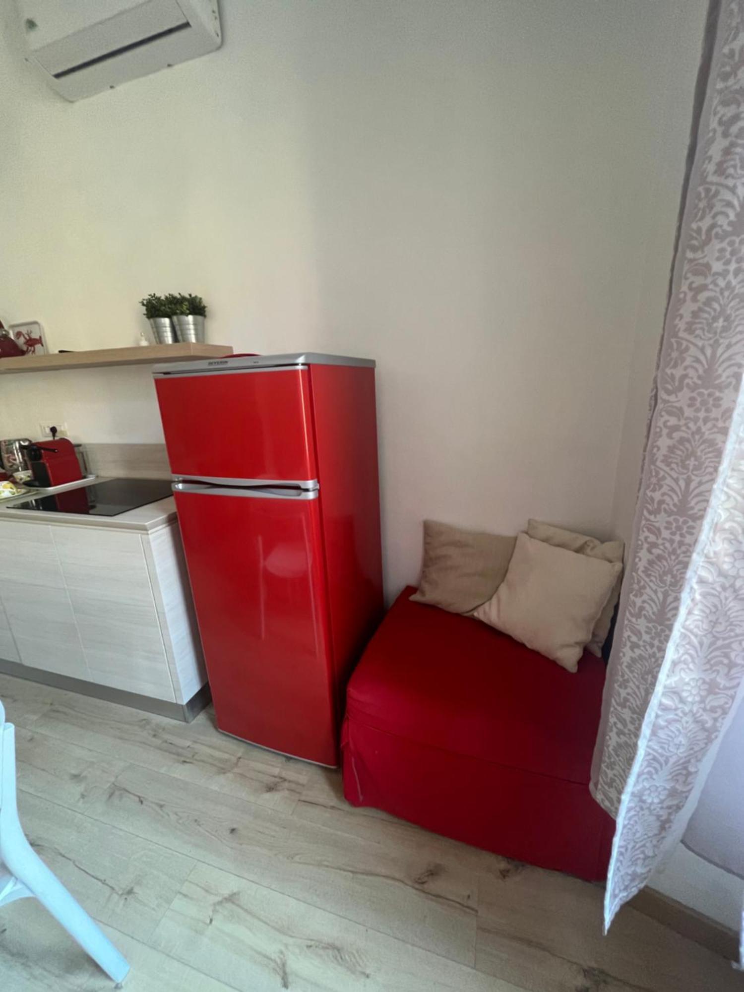 Alla Scalinata Del Teatro Rossetti Confort Suites Parcheggio Trieszt Kültér fotó